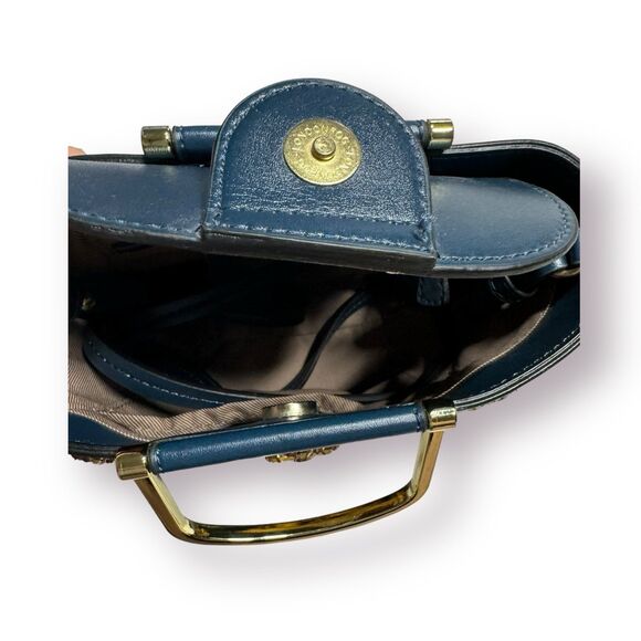 London Fog Tillary Crossbody Bucket Jewel Purse Bohochic Cottagecore Floral Bag - Picture 5 of 7